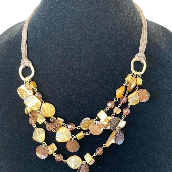 Necklace Brown Shells and Beads 3 Layers Boho  Bohemian 18”+ 3” - Picture 7 of 10